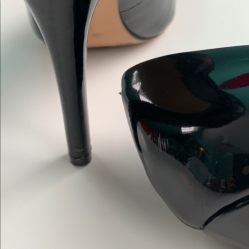 Vince Camuto Black Patent High Heels - Picture 5 of 7